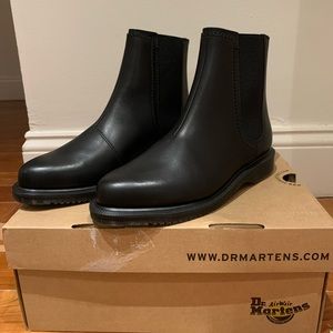 Dr. Martens Zillow Chelsea Boots